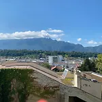 Studio Meuble En Centre Ville Avec Vue Sur La Dent Du Chat
